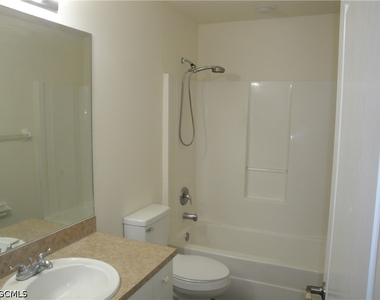 1236 Bayou Street - Photo Thumbnail 4