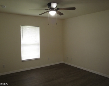 1236 Bayou Street - Photo Thumbnail 9