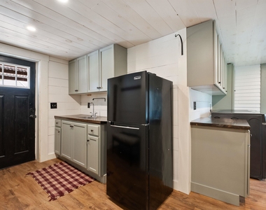 168 Valley View - Photo Thumbnail 13