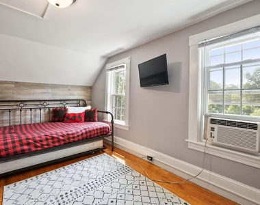 168 Valley View - Photo Thumbnail 24