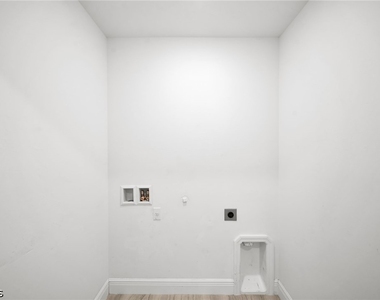 318 Sw 7th Terrace - Photo Thumbnail 13