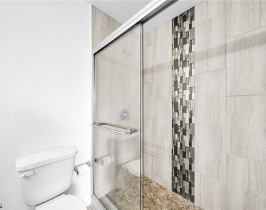 318 Sw 7th Terrace - Photo Thumbnail 20