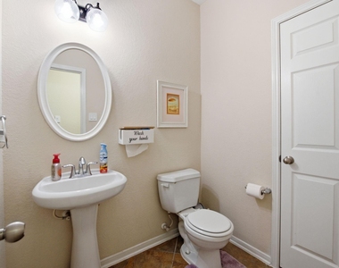 5002 Rollingstone Road - Photo Thumbnail 8