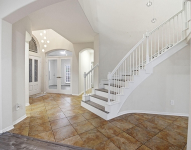 5002 Rollingstone Road - Photo Thumbnail 3