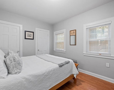 989 Union - Photo Thumbnail 27