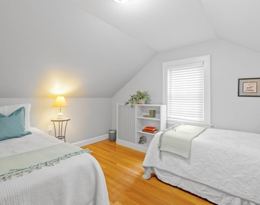 989 Union - Photo Thumbnail 41