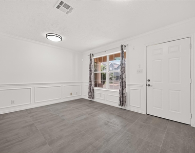 12502 Venus Park Lane - Photo Thumbnail 4