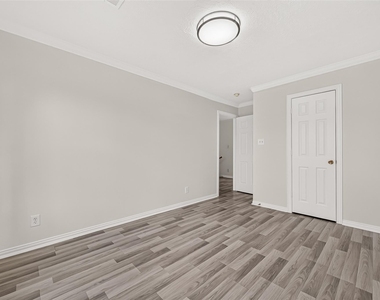 12502 Venus Park Lane - Photo Thumbnail 21