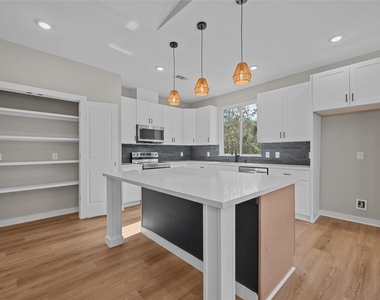 28407 Champion Oaks Drive - Photo Thumbnail 18