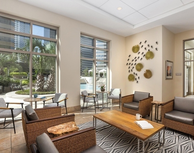 1400 Mckinney Street - Photo Thumbnail 24