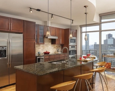 1400 Mckinney Street - Photo Thumbnail 17