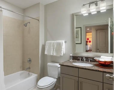 1400 Mckinney Street - Photo Thumbnail 23