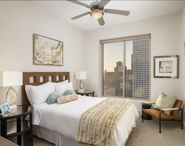 1400 Mckinney Street - Photo Thumbnail 22