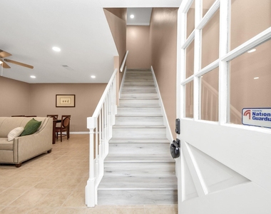6710 Biggs Court - Photo Thumbnail 7