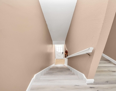 6710 Biggs Court - Photo Thumbnail 23
