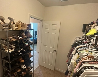 4115 14th Avenue Ne - Photo Thumbnail 42