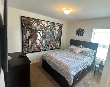 4115 14th Avenue Ne - Photo Thumbnail 16