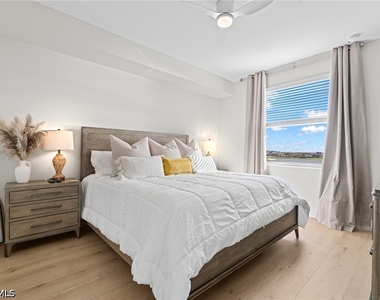 5651 Double Eagle Circle - Photo Thumbnail 9