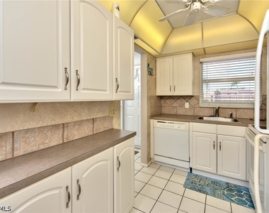 175 Turtle Lake Court - Photo Thumbnail 7