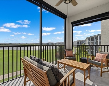 5651 Double Eagle Circle - Photo Thumbnail 18
