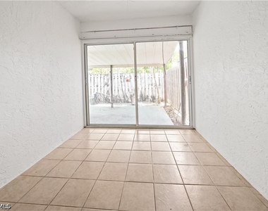 5078 Amber Lane - Photo Thumbnail 12
