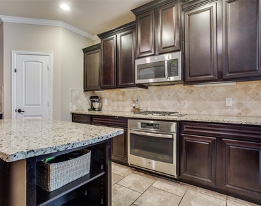4810 Addison Forest Trail - Photo Thumbnail 8