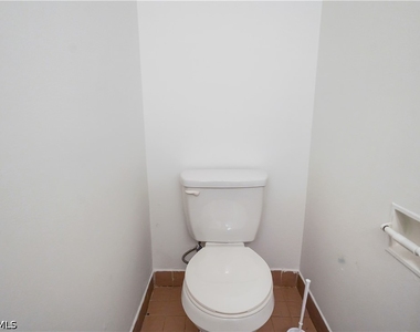 5070 Elmhurst Road - Photo Thumbnail 12