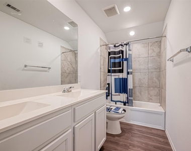 7603 Rainy Valley Lane - Photo Thumbnail 16