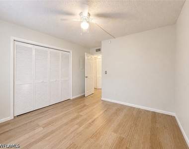 1782 Imperial Golf Course Boulevard - Photo Thumbnail 15