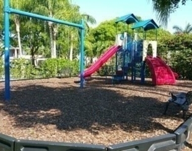 27115 Matheson Avenue - Photo Thumbnail 23