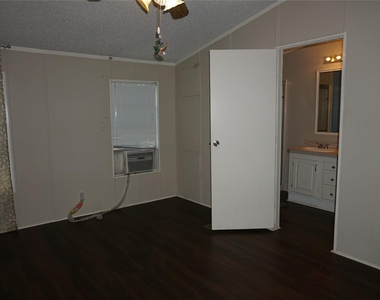 9999 Elder Street - Photo Thumbnail 14