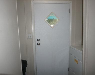 9999 Elder Street - Photo Thumbnail 10