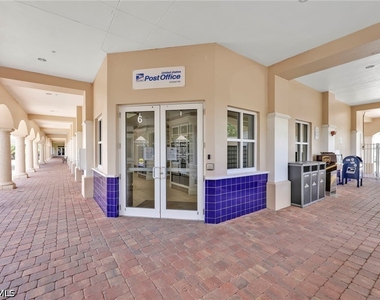 8357 Rimini Way - Photo Thumbnail 32