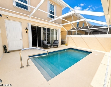 8357 Rimini Way - Photo Thumbnail 21