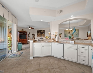 4670 Turnberry Lake Drive - Photo Thumbnail 14