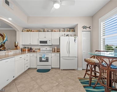 4670 Turnberry Lake Drive - Photo Thumbnail 11