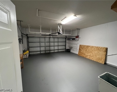608 Crossfield Circle - Photo Thumbnail 34