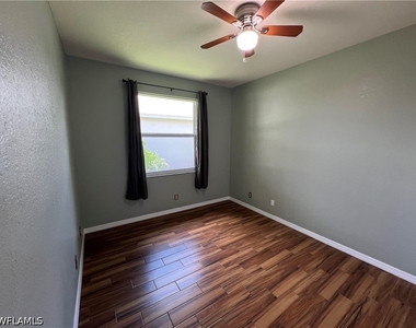 608 Crossfield Circle - Photo Thumbnail 24