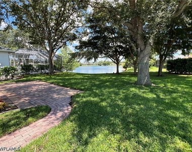 608 Crossfield Circle - Photo Thumbnail 5
