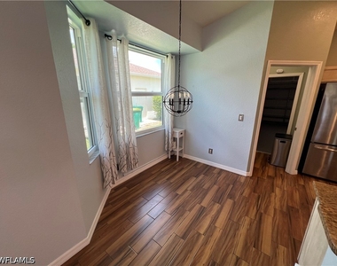 608 Crossfield Circle - Photo Thumbnail 14