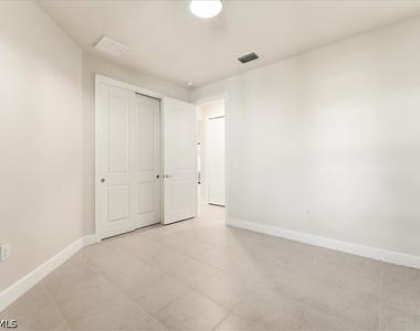 5935 Mayflower Way - Photo Thumbnail 13