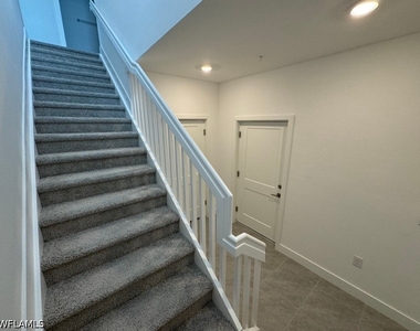 26351 Coco Cay Circle - Photo Thumbnail 4