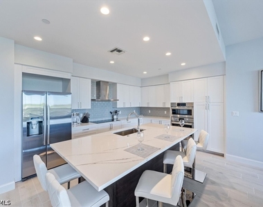 1115 Central Avenue - Photo Thumbnail 3