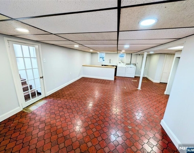 88 Mckinley - Photo Thumbnail 15