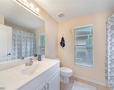 1032 Tivoli Lane - Photo Thumbnail 11