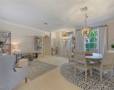 1032 Tivoli Lane - Photo Thumbnail 9