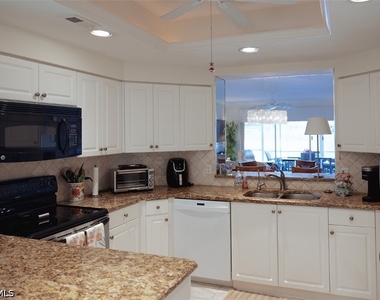 6270 Bellerive Avenue - Photo Thumbnail 4