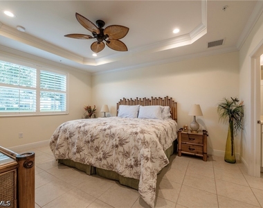 6954 Avalon Circle - Photo Thumbnail 6