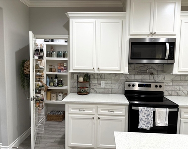 162 County Road 2221 - Photo Thumbnail 10