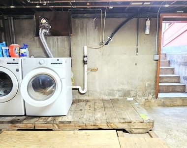409 Market - Photo Thumbnail 14